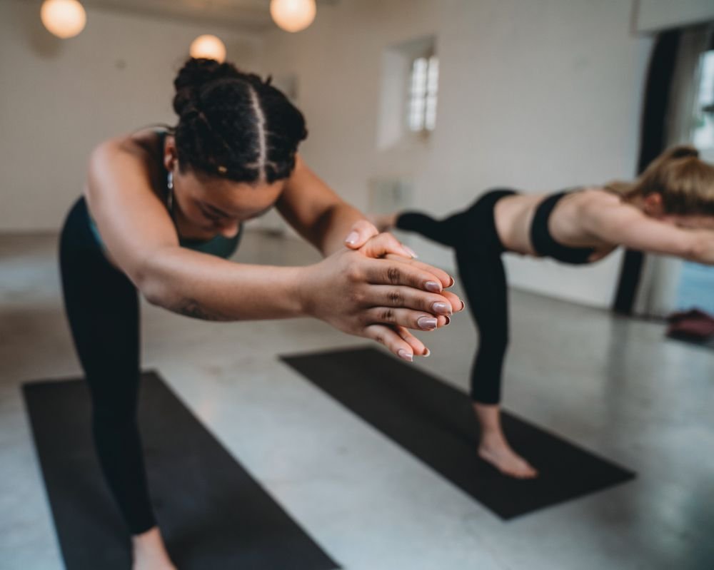 What is Hot Yoga and How Could You Benefit from It?